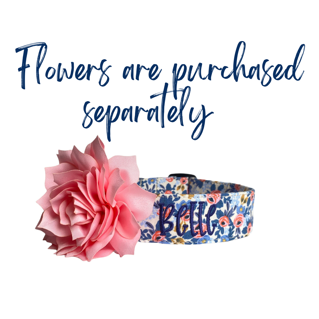 Whether choosing from a traditional dog collar, embroidered dog collar, or engraved buckle dog collar, you’ll find a great selection of personalized dog collars to choose from. Duke & Fox® personalized dog collars come in a variety of unique styles and patterns. Our embroidered collars and engraved buckle collars also add to your dog's safety and your peace of mind with critical contact information should you and your dog get separated. Cream floral dog collar.