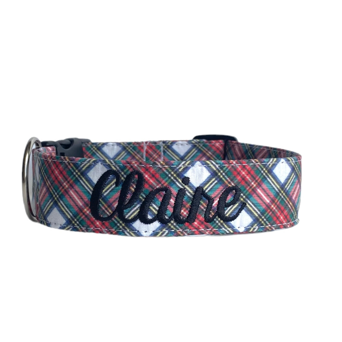Whether choosing from a traditional dog collar, embroidered dog collar, or engraved buckle dog collar, you’ll find a great selection of personalized dog collars to choose from. Duke & Fox® personalized dog collars come in a variety of unique styles and patterns. Our embroidered collars and engraved buckle collars also add to your dog's safety and your peace of mind with critical contact information should you and your dog get separated. Christmas white and red tartan dog collar.