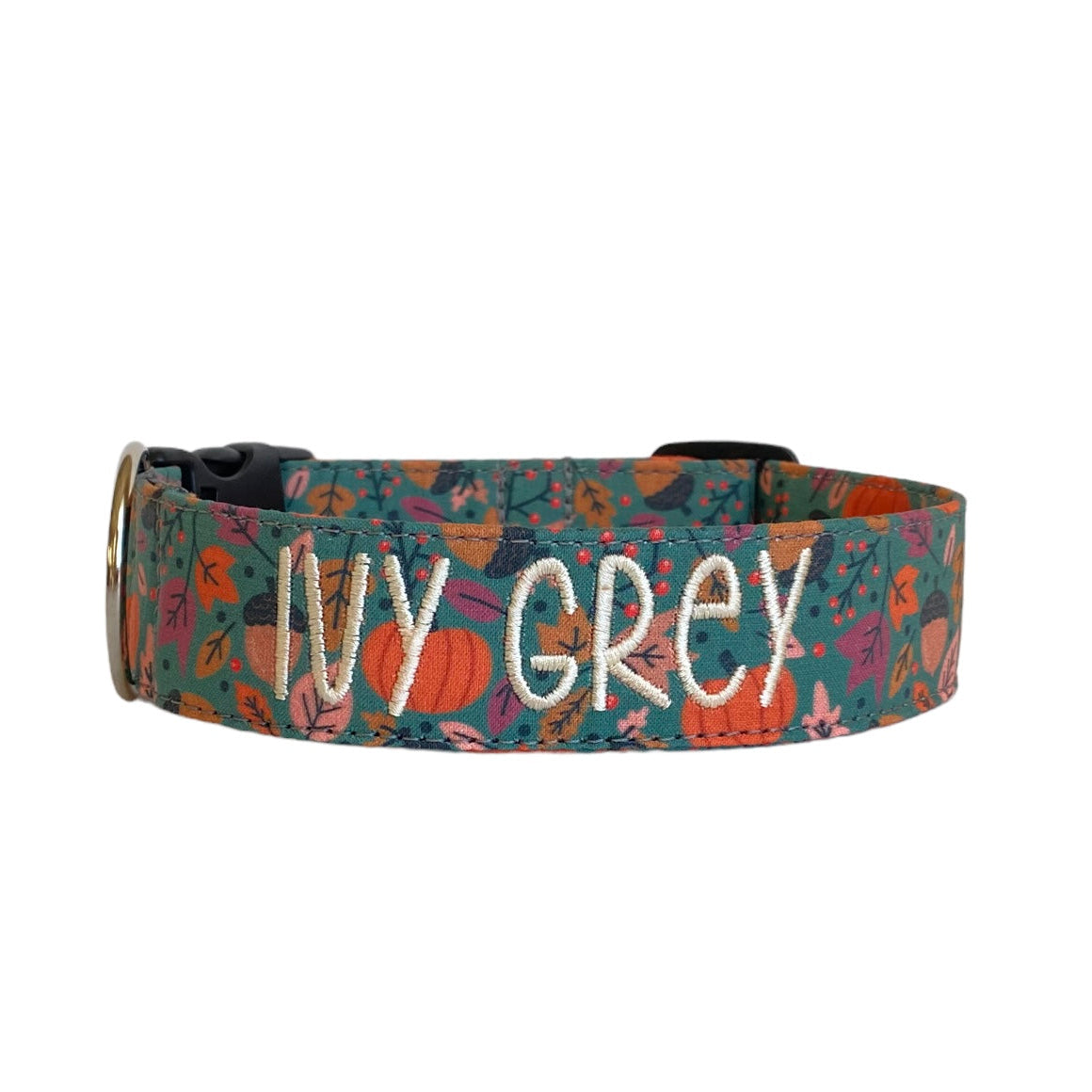 Whether choosing from a traditional dog collar, embroidered dog collar, or engraved buckle dog collar, you’ll find a great selection of personalized dog collars to choose from. Duke & Fox® personalized dog collars come in a variety of unique styles and patterns. Our embroidered collars and engraved buckle collars also add to your dog's safety and your peace of mind with critical contact information should you and your dog get separated. Fall green pumpkin dog collar.
