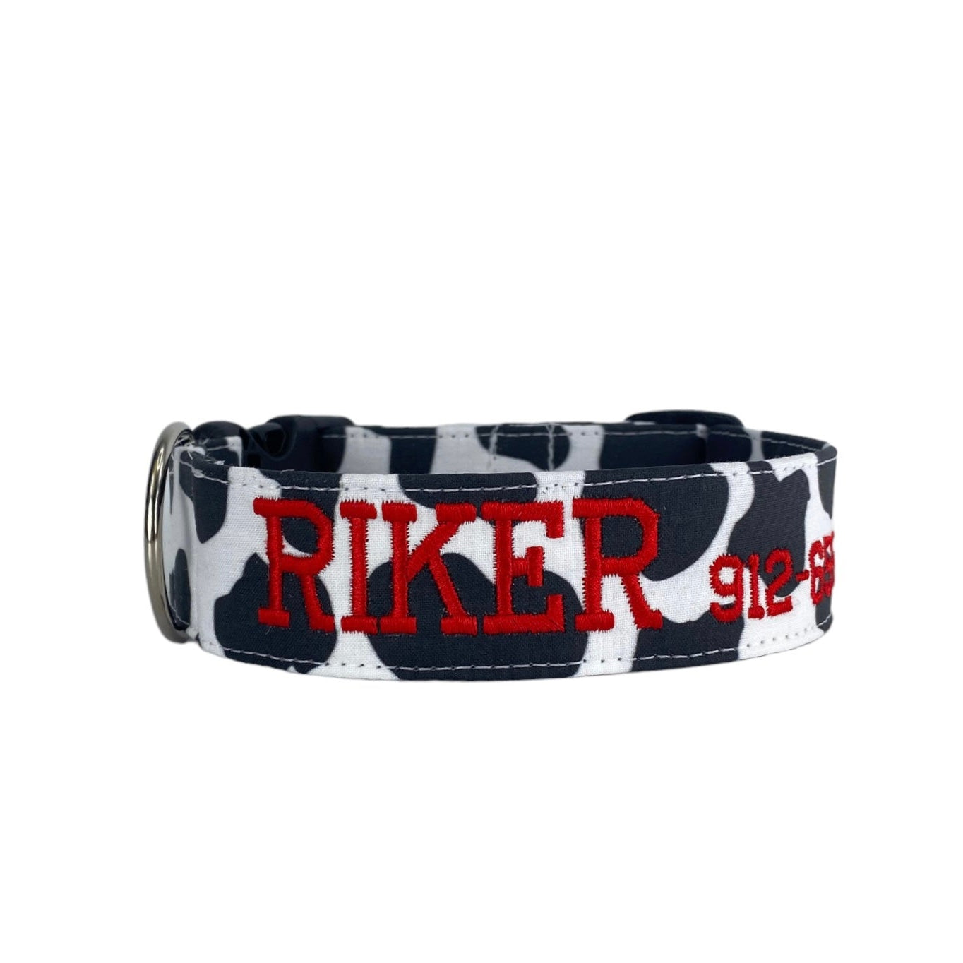 Whether choosing from a traditional dog collar, embroidered dog collar, or engraved buckle dog collar, you’ll find a great selection of personalized dog collars to choose from. Duke & Fox® personalized dog collars come in a variety of unique styles and patterns. Our embroidered collars and engraved buckle collars also add to your dog's safety and your peace of mind with critical contact information should you and your dog get separated. Cow print dog collar.