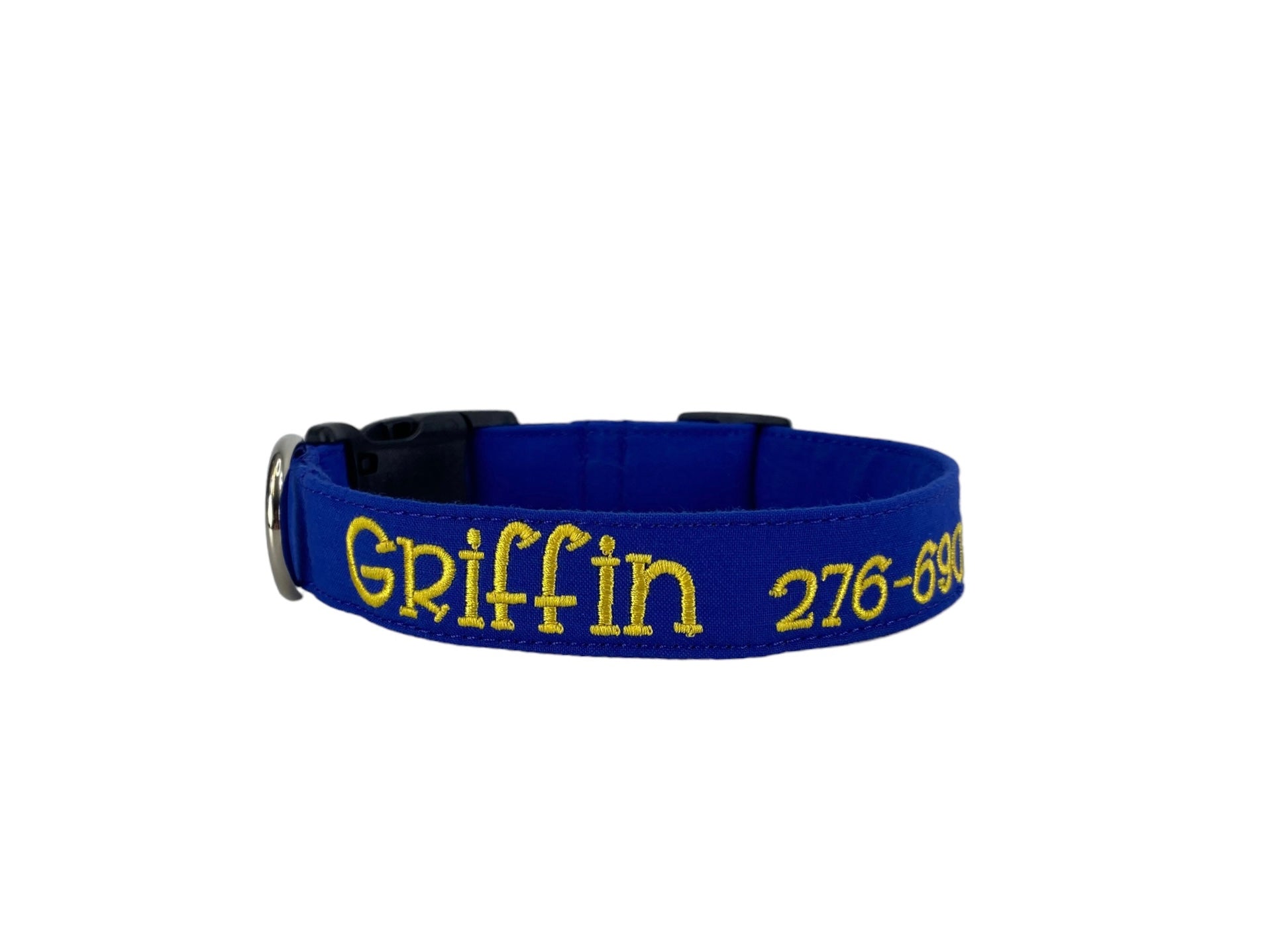 Whether choosing from a traditional dog collar, embroidered dog collar, or engraved buckle dog collar, you’ll find a great selection of personalized dog collars to choose from.  Duke & Fox® personalized dog collars come in a variety of unique styles and patterns. Our embroidered collars and engraved buckle collars also add to your dog's safety and your peace of mind with critical contact information should you and your dog get separated.  Solid royal blue embroidered dog collar.