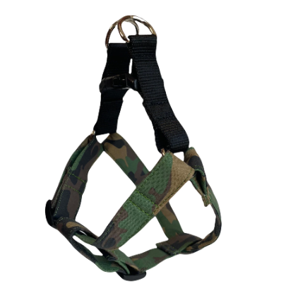Camo Harness. Dog Harness. Step in harness by Duke & Fox. Camouflaged step in harness.