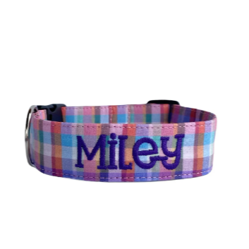 Looking for a preppy collar? Just love plaids? Our madras plaid personalized dog collar screams spring!