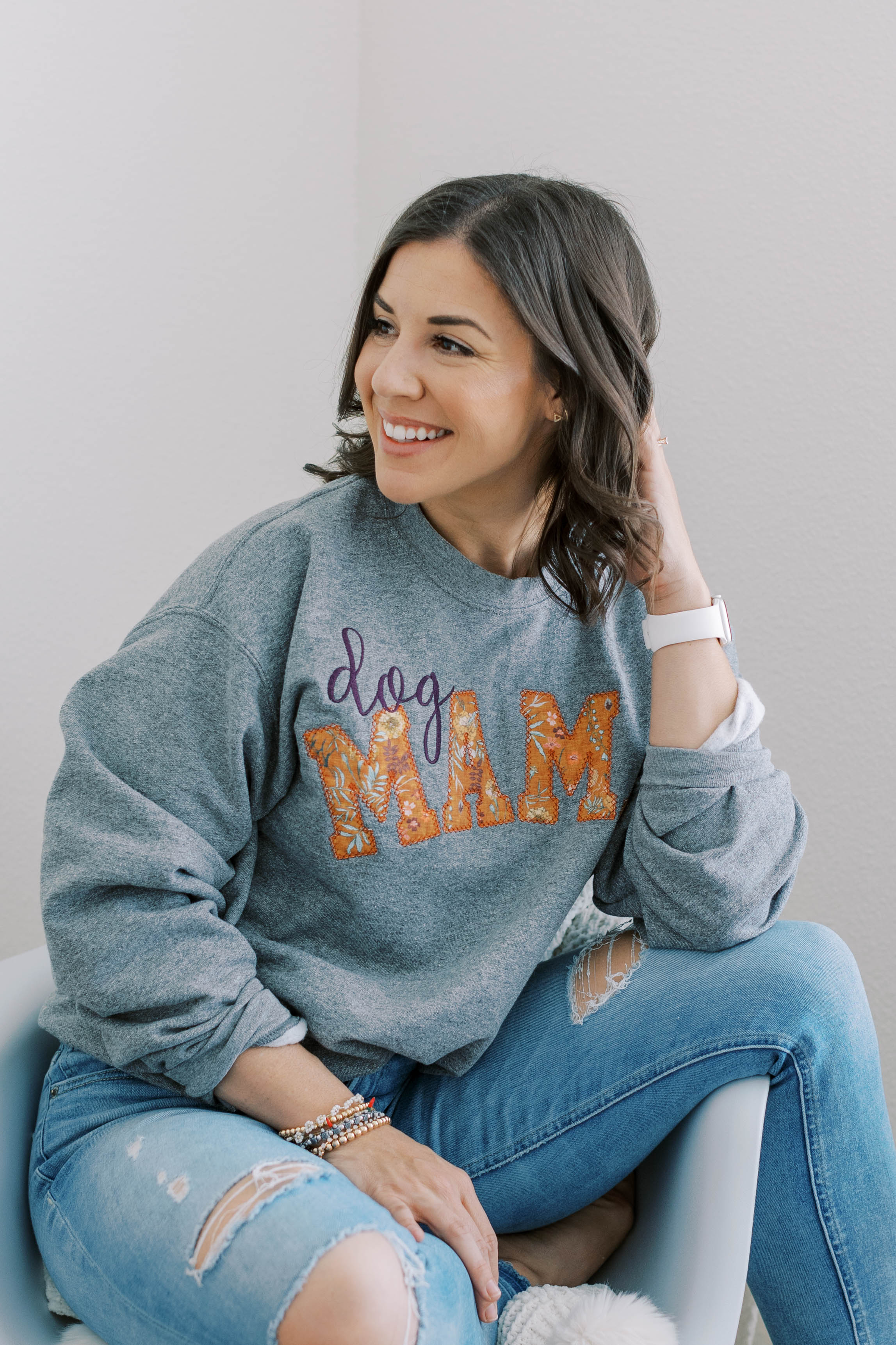 Dog Mama.  Boy Mom Sweatshirt, Gifts for Her, Monogram shirt, Mama Sweatshirt, Mother's Day Gift, Mom of Boys Shirt, Mama Shirt, GIGI SHirt, Grandma Sweatshirt, Granny Shirt, Custom Sweatshirt, Girl Mama Shirt, Girl Mom Shirt, monogram sweatshirt