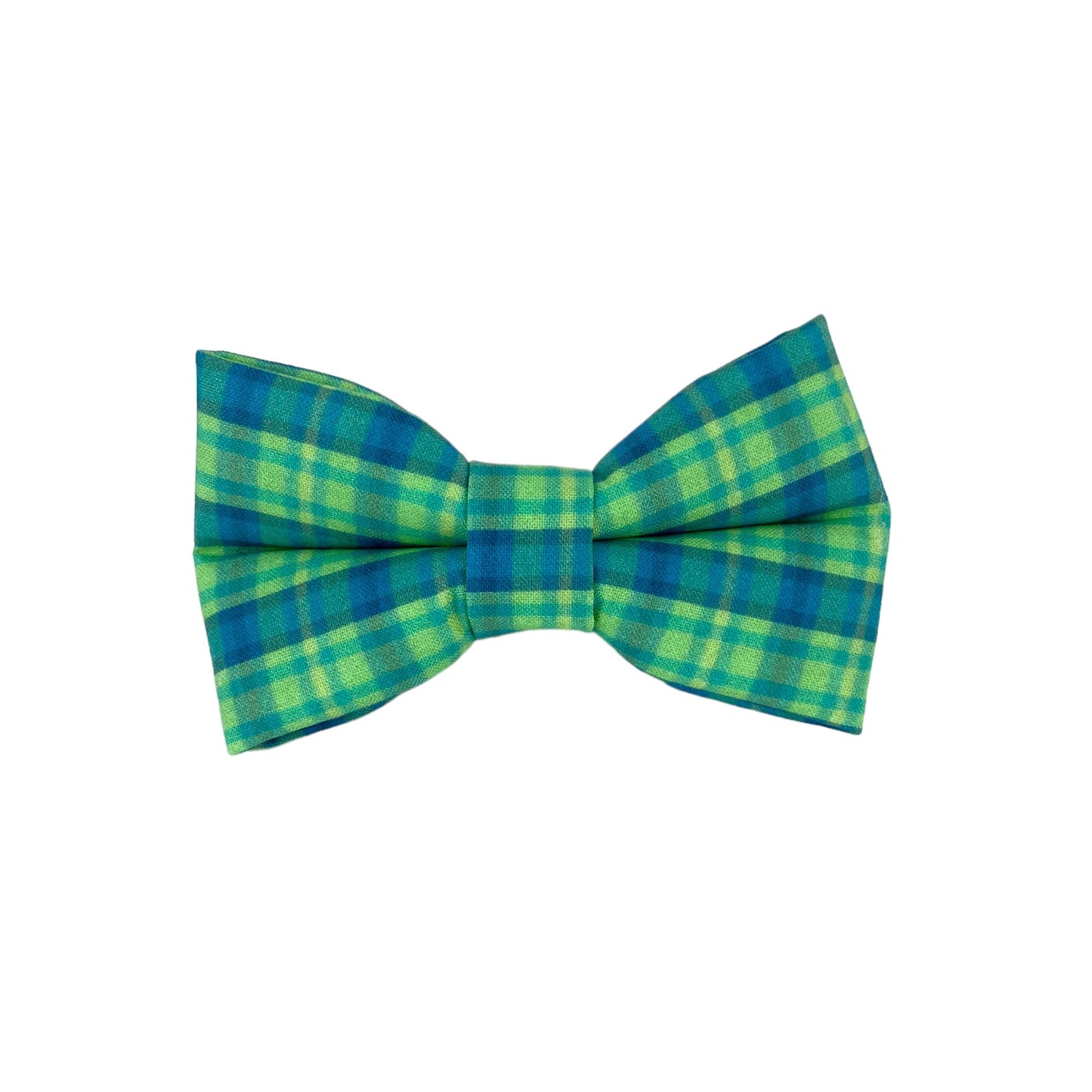 Plaid Dog Collar bow tie. Dog Collar Bow Tie by Duke & Fox. Duke and fox dog collar accessory. Beach dog collar accessory. 